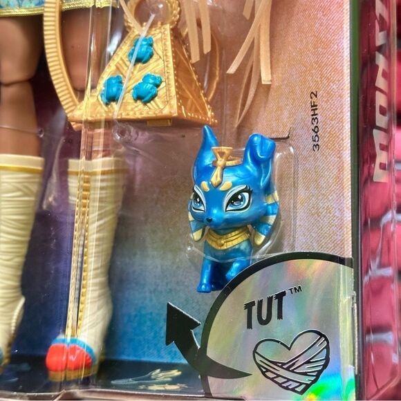 Monster High CLEO DE NILE Doll - Picture 4 of 7